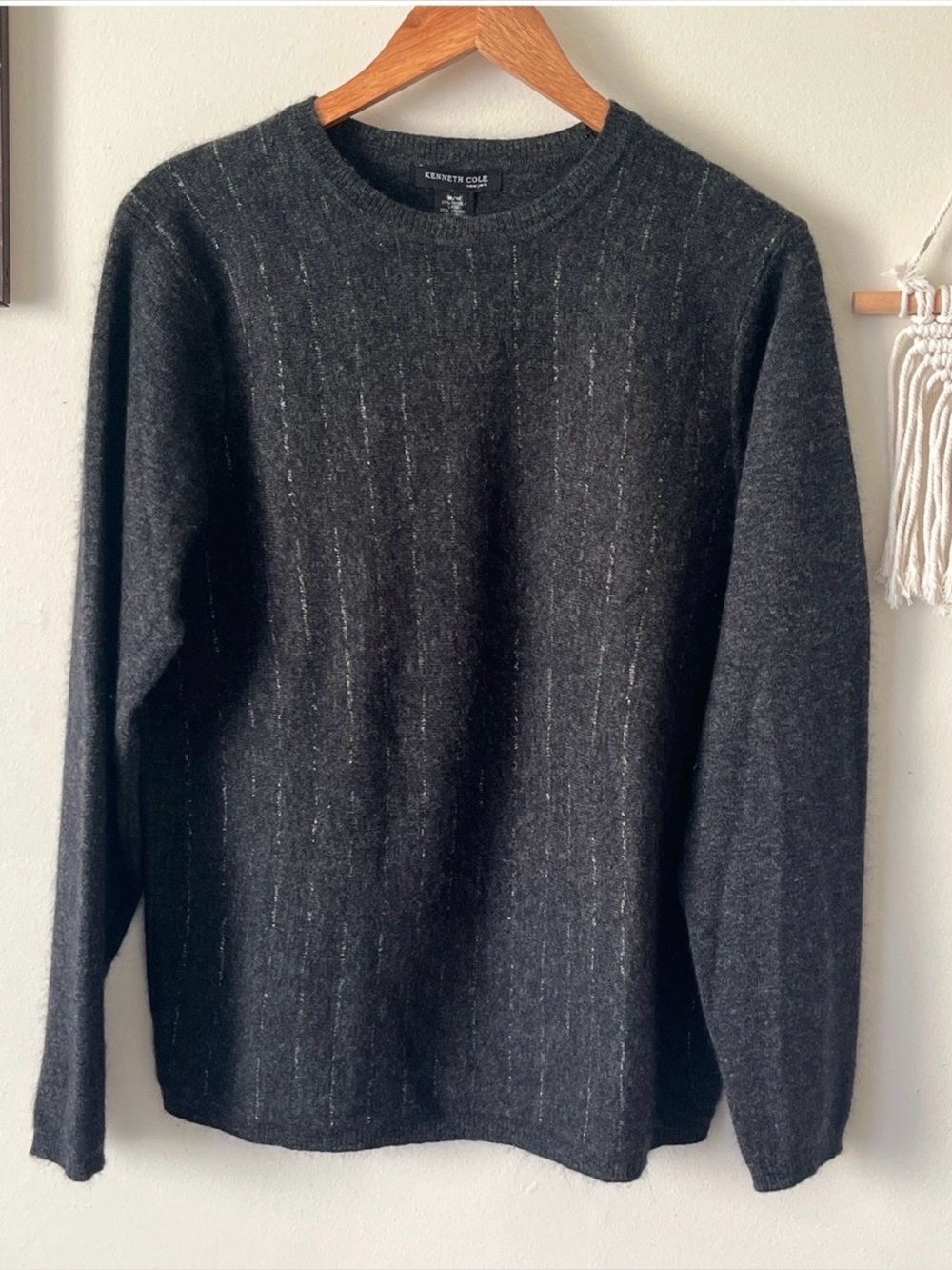 Kenneth Cole Cashmere Blend Dark Charcoal Crewneck Sweater- Medium PTP 22 inch